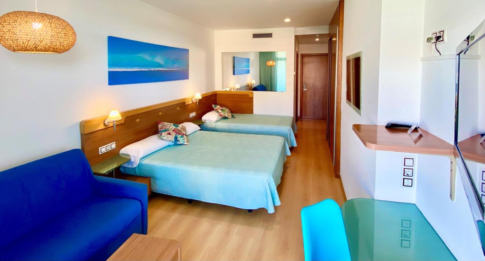Hotel Blaucel ブラナス エクステリア 写真
