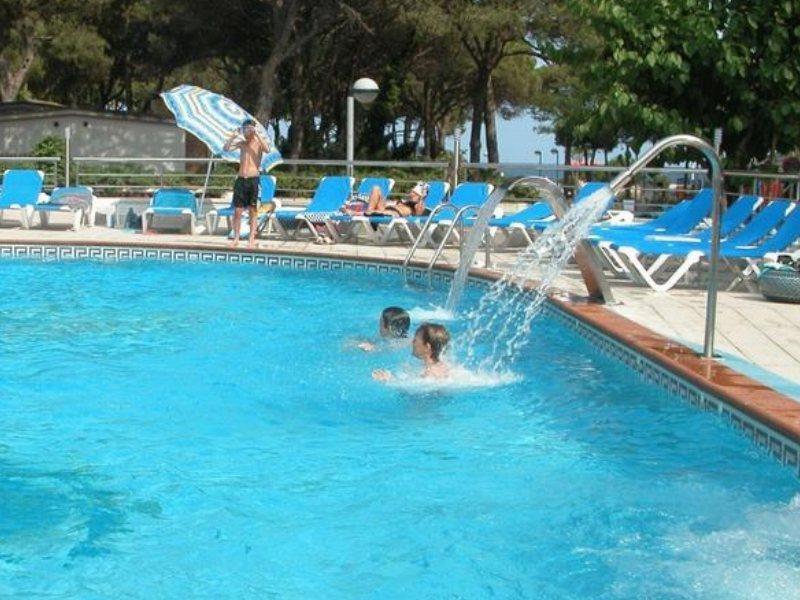 Hotel Blaucel ブラナス エクステリア 写真